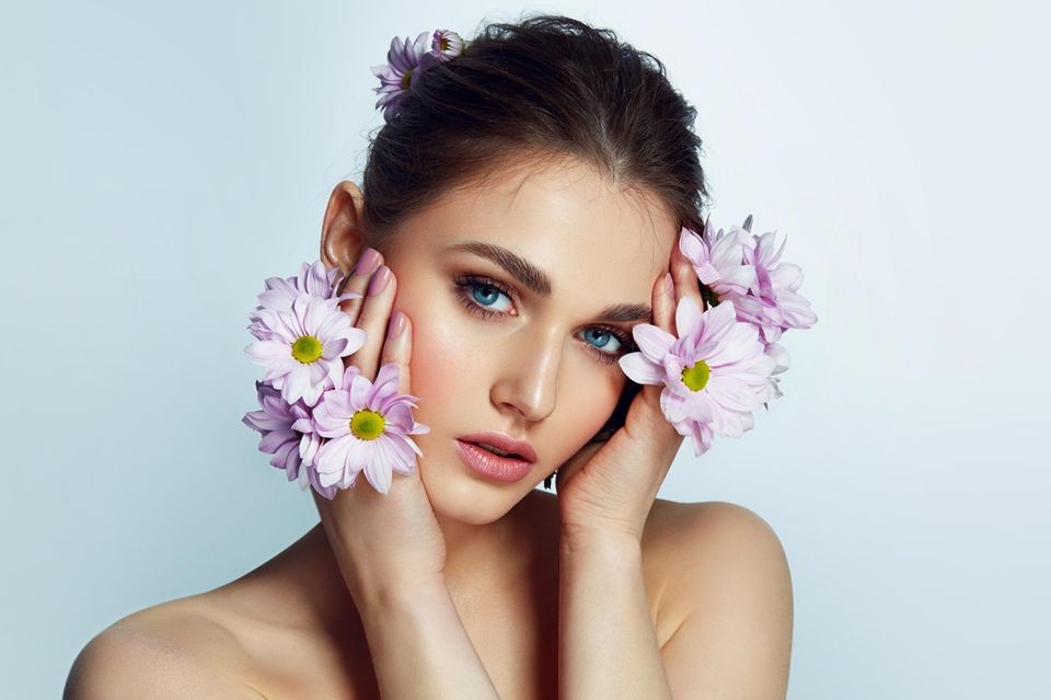 Spring-Make-up loading: 3 Looks, die sofort unsere Frühlingsgefühle wecken