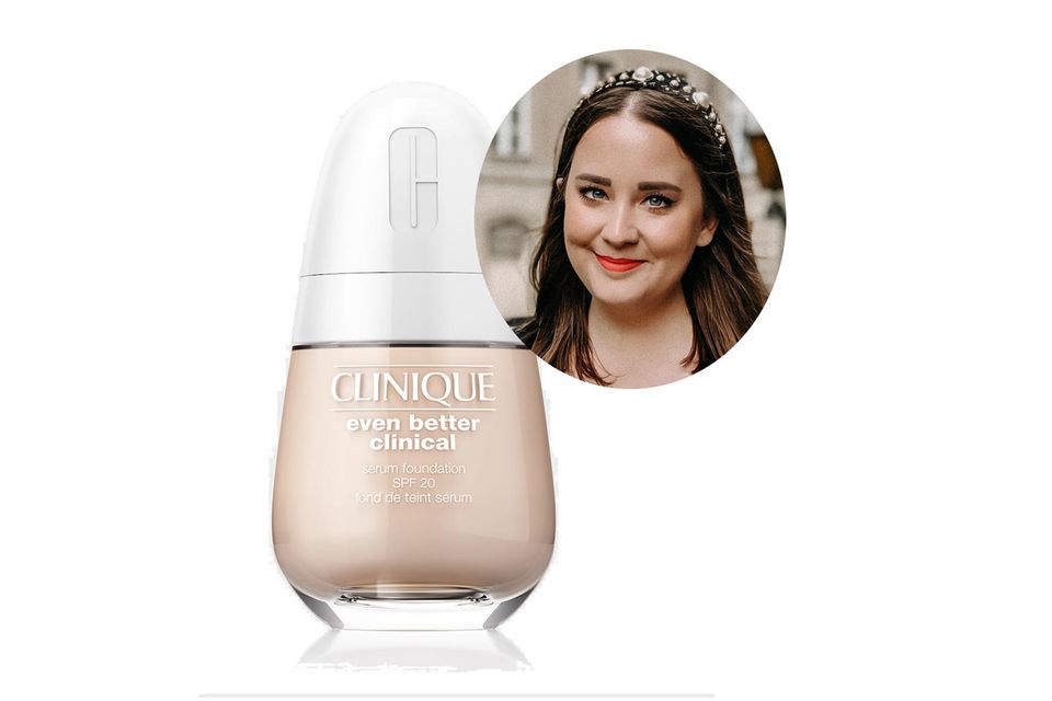 Beauty-Redakteurin Ann-Christin hat die Even Better Clinical Serum Foundation – und ist begeistert.