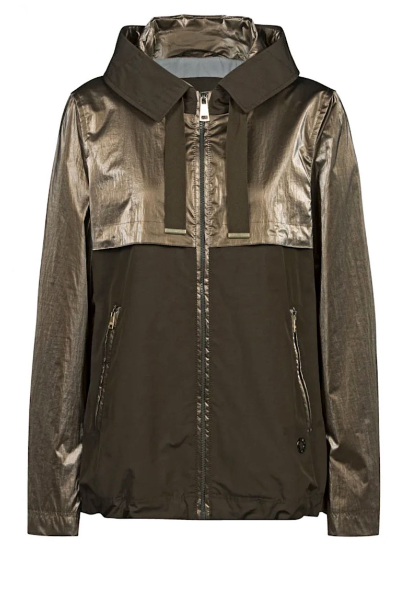 Gerade im Frühling kann es schon mal wechselhaft werden: Mit dieser Jacke sind wir allerdings bei WInd und Wetter geschützt, ohne dabei auf den Styling-Faktor verzichten zu müssen. Von Fuchs Schmitt, über Alba Moda, kostet ca. 230 Euro  Mit der BRIGITTE Shopping Card sparst du bei Alba Moda vom 17. März bis 05. April 2021 20 Euro. 
