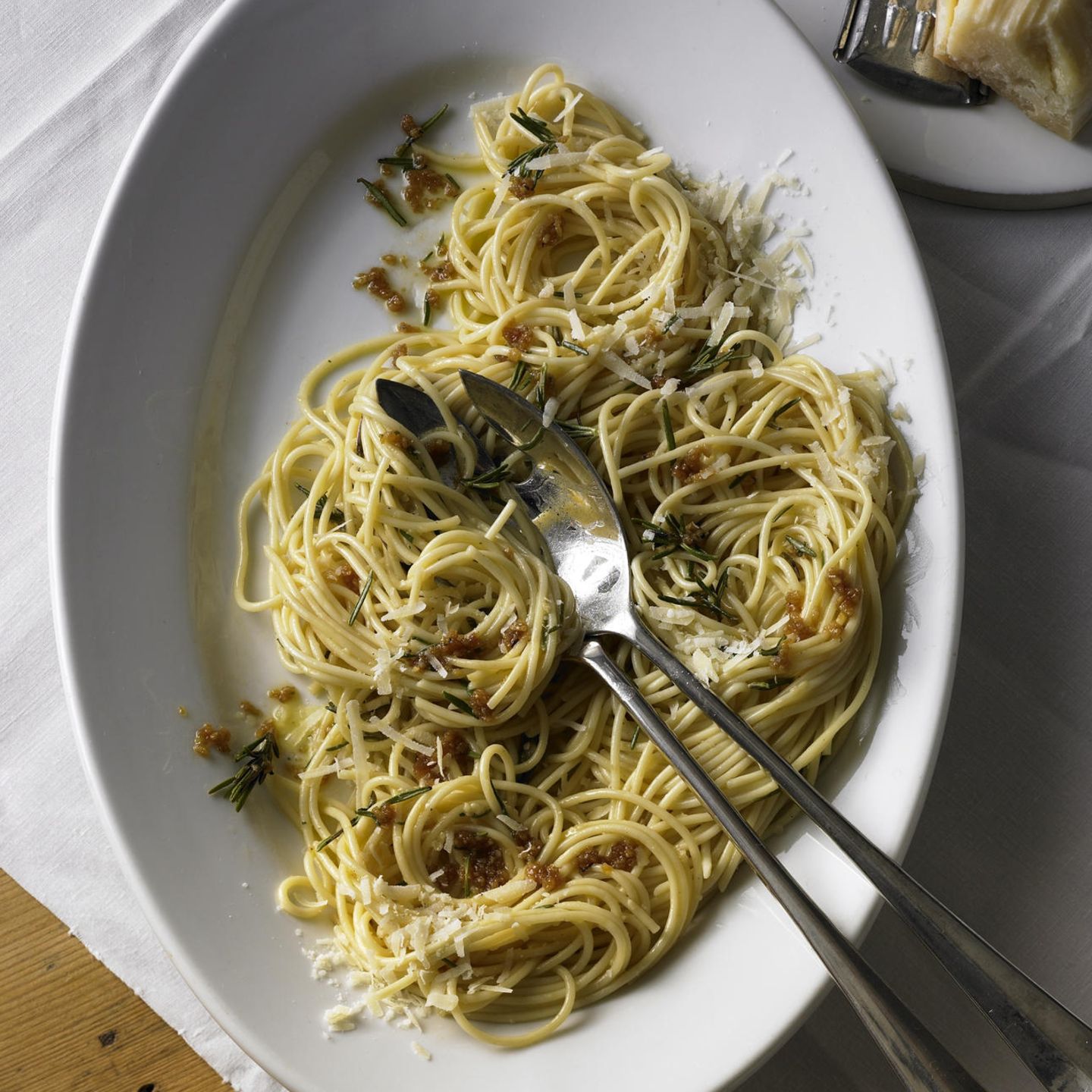 Spaghetti mit Rosmarin-Butter-Soße