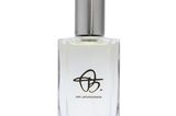 "pc01" von biehl. parfumkunstwerke erinnert an eine Reise nach Tahiti. Die französische Parfümeurin Patricia Choux hat den Duft geschaffen, um den Frühling auf ewig einzufangen. Ob sie es geschafft hat? Überzeugt euch selbst. Für etwa 150 Euro erhältlich.