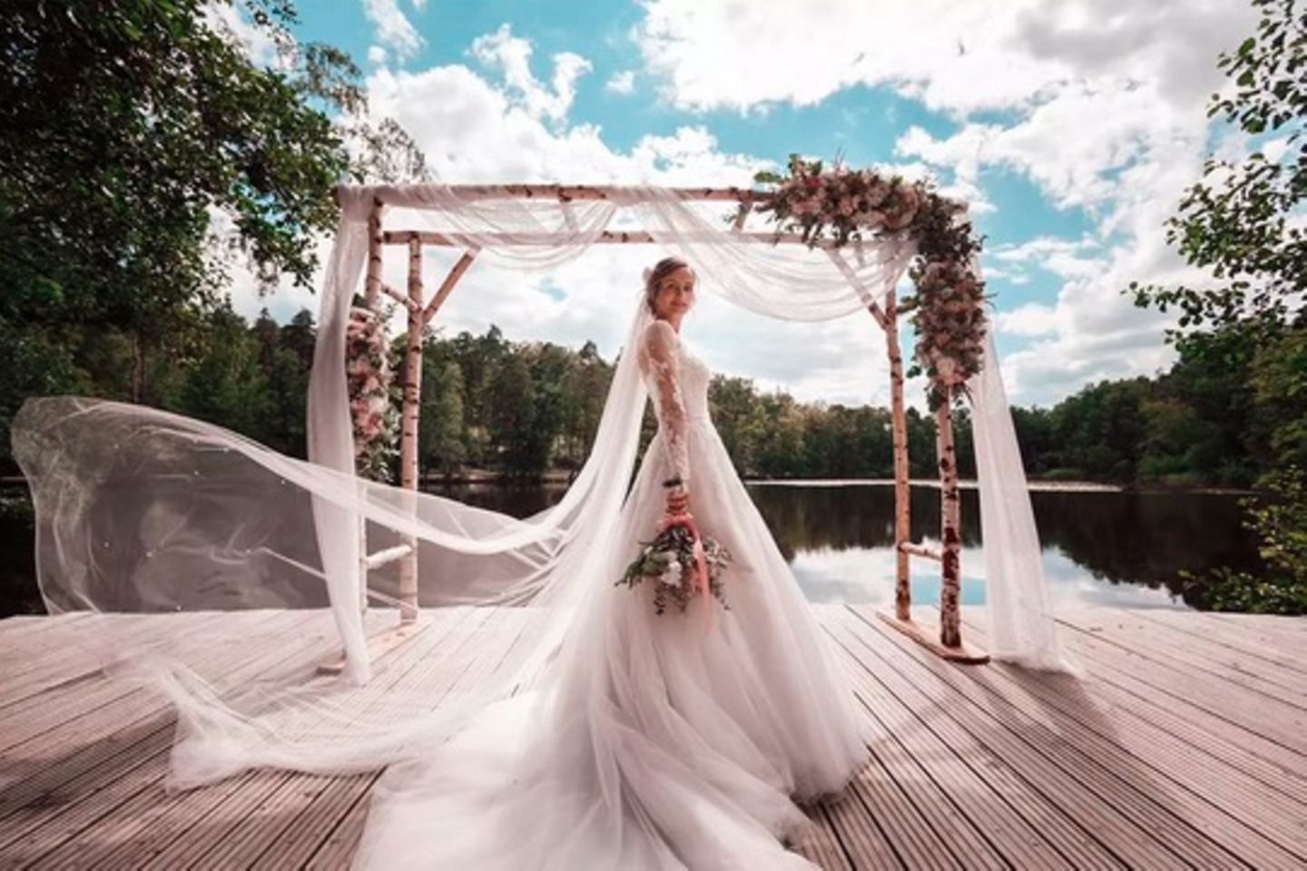 Wedding Award: Braut am See