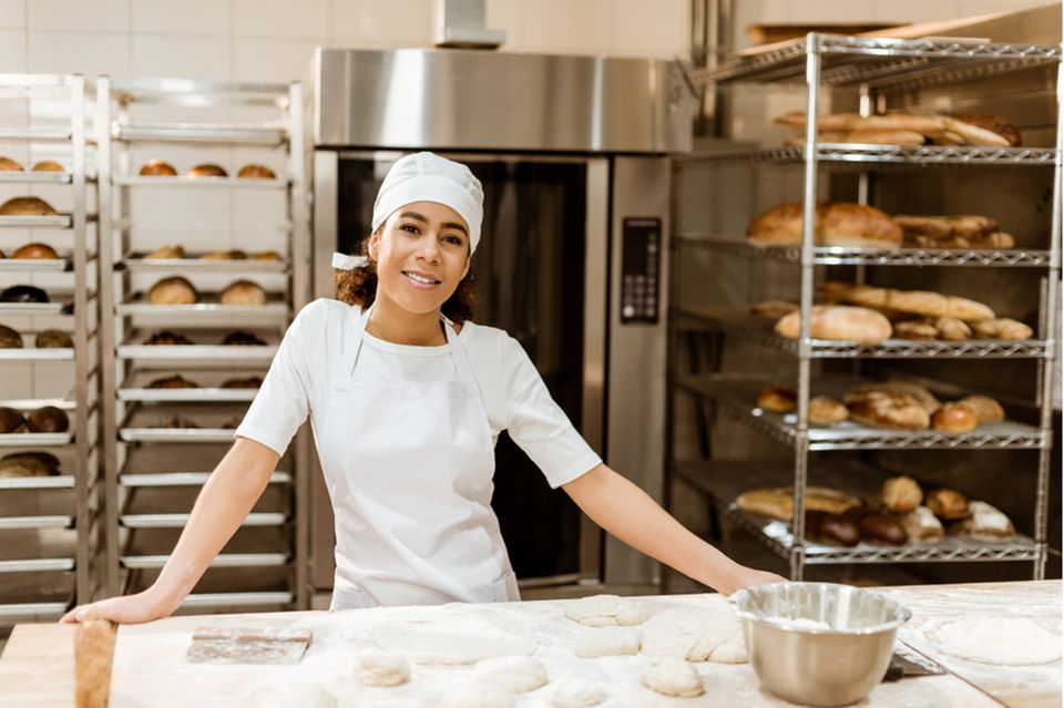 Bäcker: Berufsbild, Gehalt, Ausbildung | BRIGITTE.de