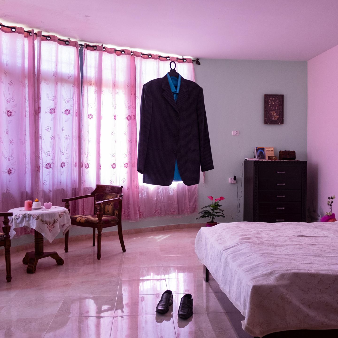 World Press Photo 2021: ein rosa Zimmer