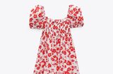 Dieses Kleid lädt zum Träumen ein! Das verspielte Kleid mit floralem Muster ist das perfekte Match für jeden, der es besonders feminin mag. von Zara, ca. 50 Euro
