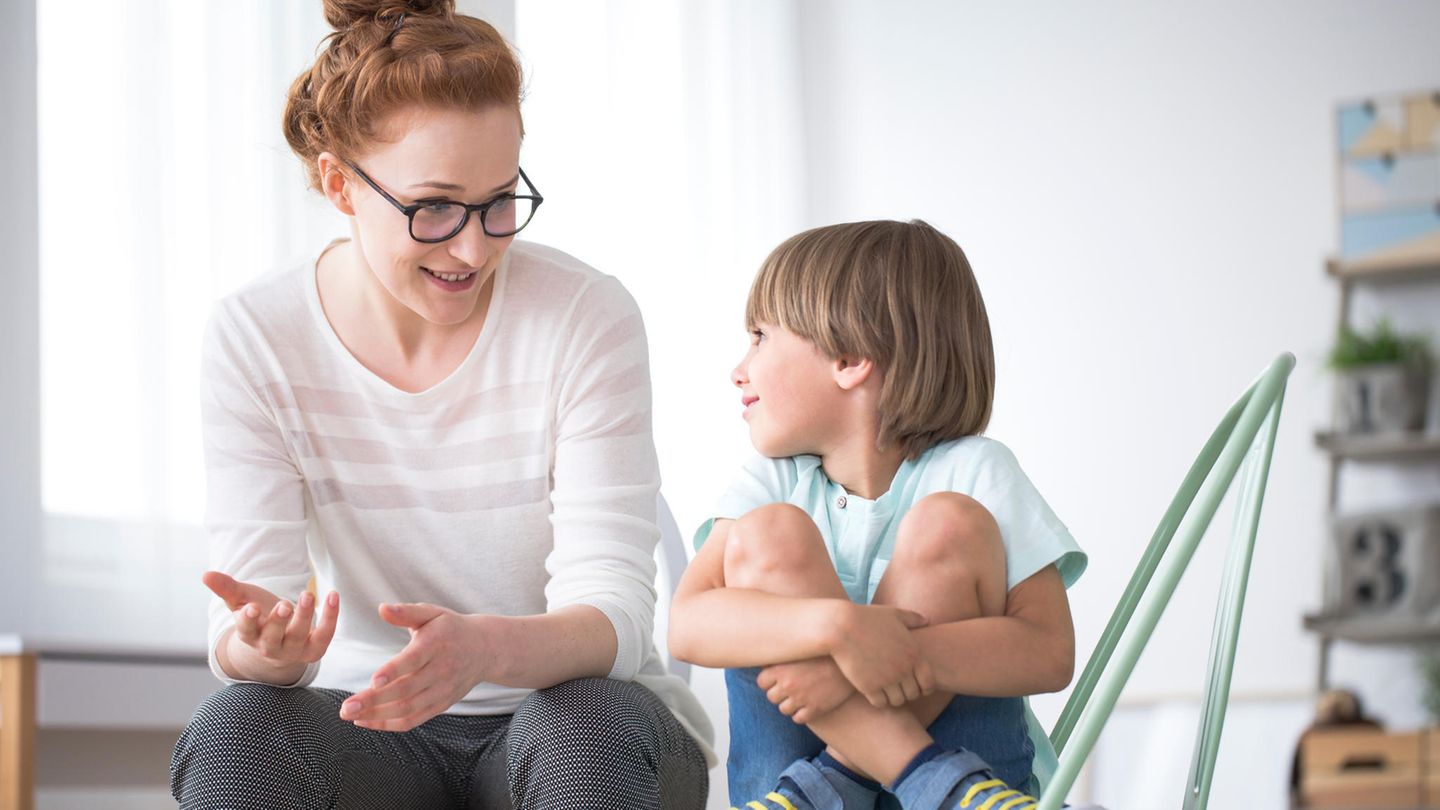 Erziehungstipp: 5 Sätze, Um Entspannter Mit Kindern Zu Sprechen ...