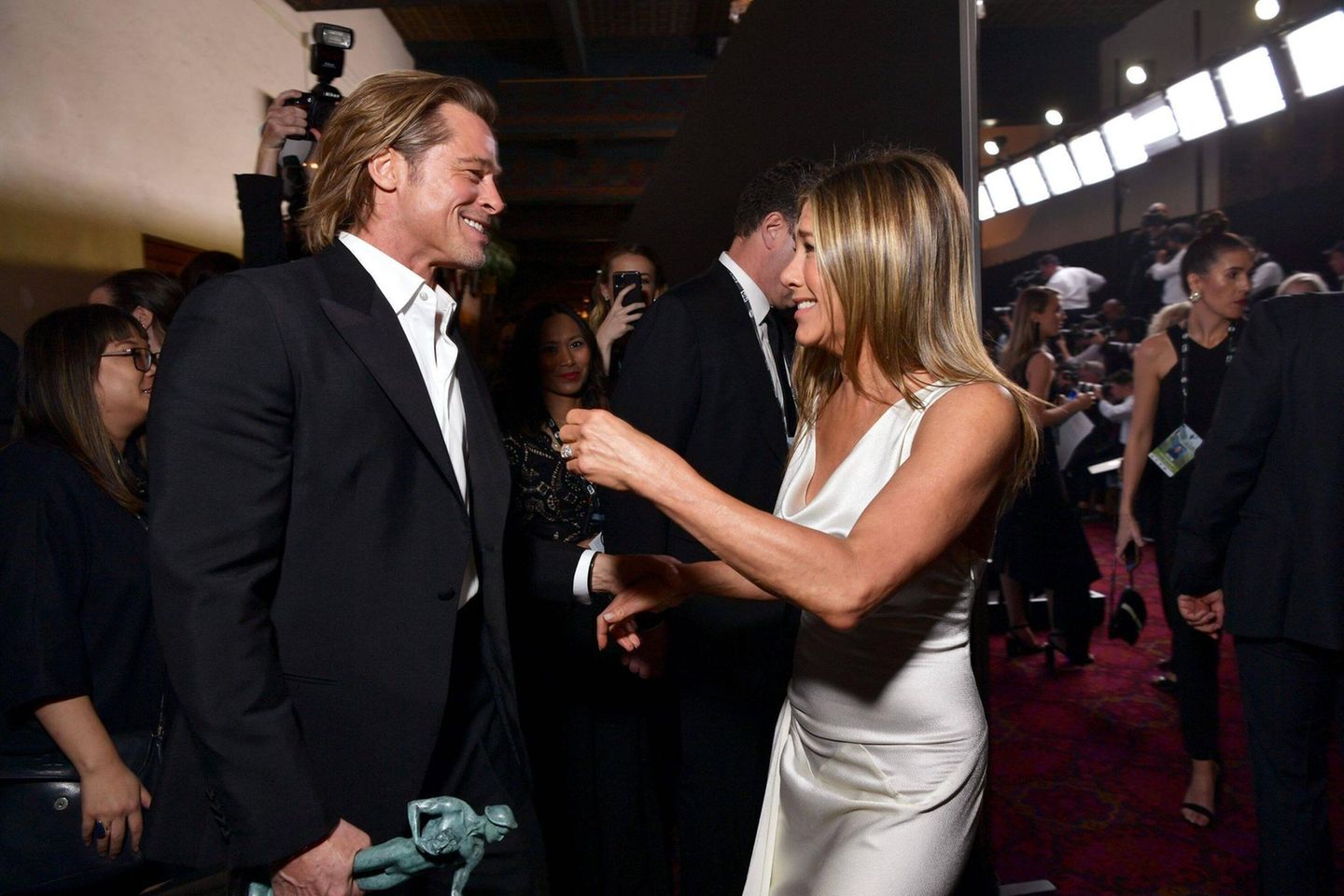 Jennifer Aniston: Brad Pitt war ihr liebster Gaststar bei "Friends": Pitt und Aniston auf dem roten Teppich