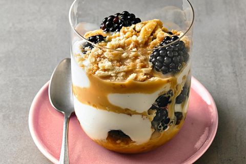 Sommer-Desserts: Brombeer-Trifle