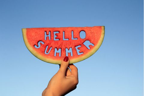 Sommer Bucket List: Wassermelonenscheibe mit Schriftzug