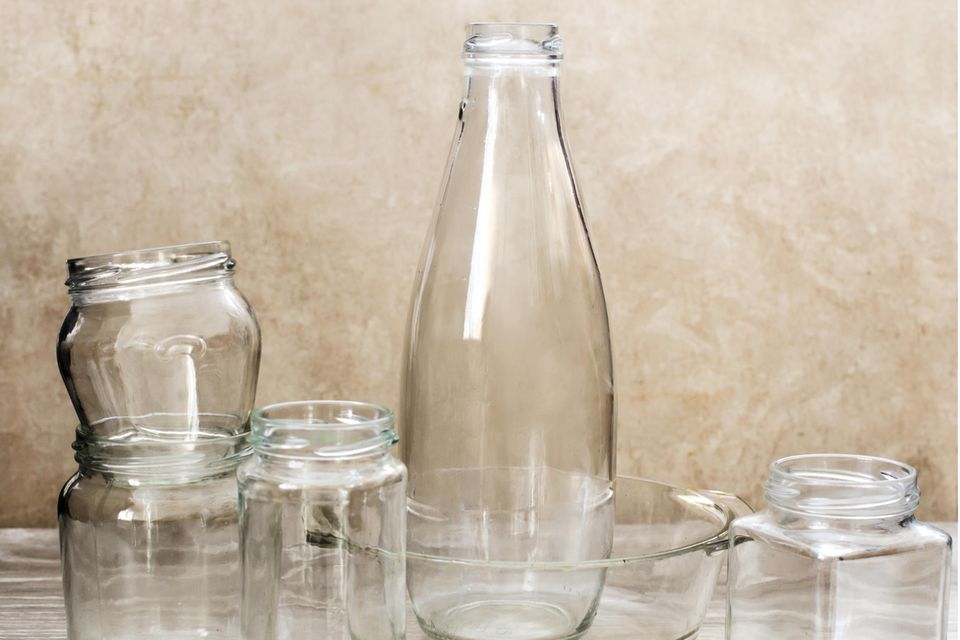 Glasflaschen: Verschiedene Glasbehälter