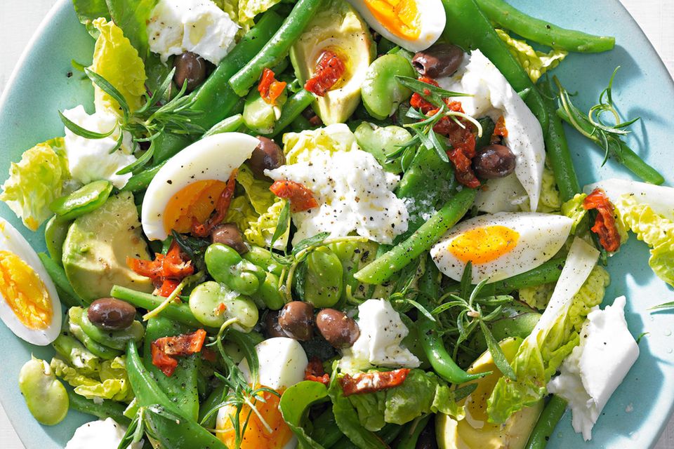 Dreierlei-Bohnensalat mit Mozzarella Dreierlei-Bohnensalat mit Mozzarella