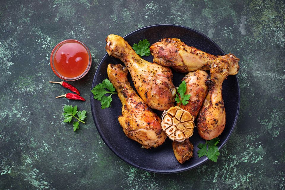 chicken thighs;  Chicken seasoning: recipe and instructions