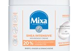 Die Shea Intense Nährende Creme von Mixa gibt es jetzt auch im Tiegel. Die Haut wird reichhaltig gepflegt und selbst sehr trockene Hautstellen werden bereits ab der ersten Anwendung beruhigt – perfekt für den Herbst. Für rund 6 Euro erhältlich.