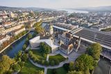 Im über 100-jährigen Märchenschloss beim Zürcher Hauptbahnhof befindet sich das Landesmuseum. Die permanente Ausstellung die "Geschichte der Schweiz" illustriert die Anfänge bis hin zur Gegenwart. Der Park hinter dem Museum gehört zu den schönsten der Stadt, ein Spaziergang danach ist also ein Muss.