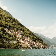 Ein echter Geheimtipp: Von Lugano führt ein malerischer Wanderweg am See entlang ins wunderschöne Fischerdorf Gandria.