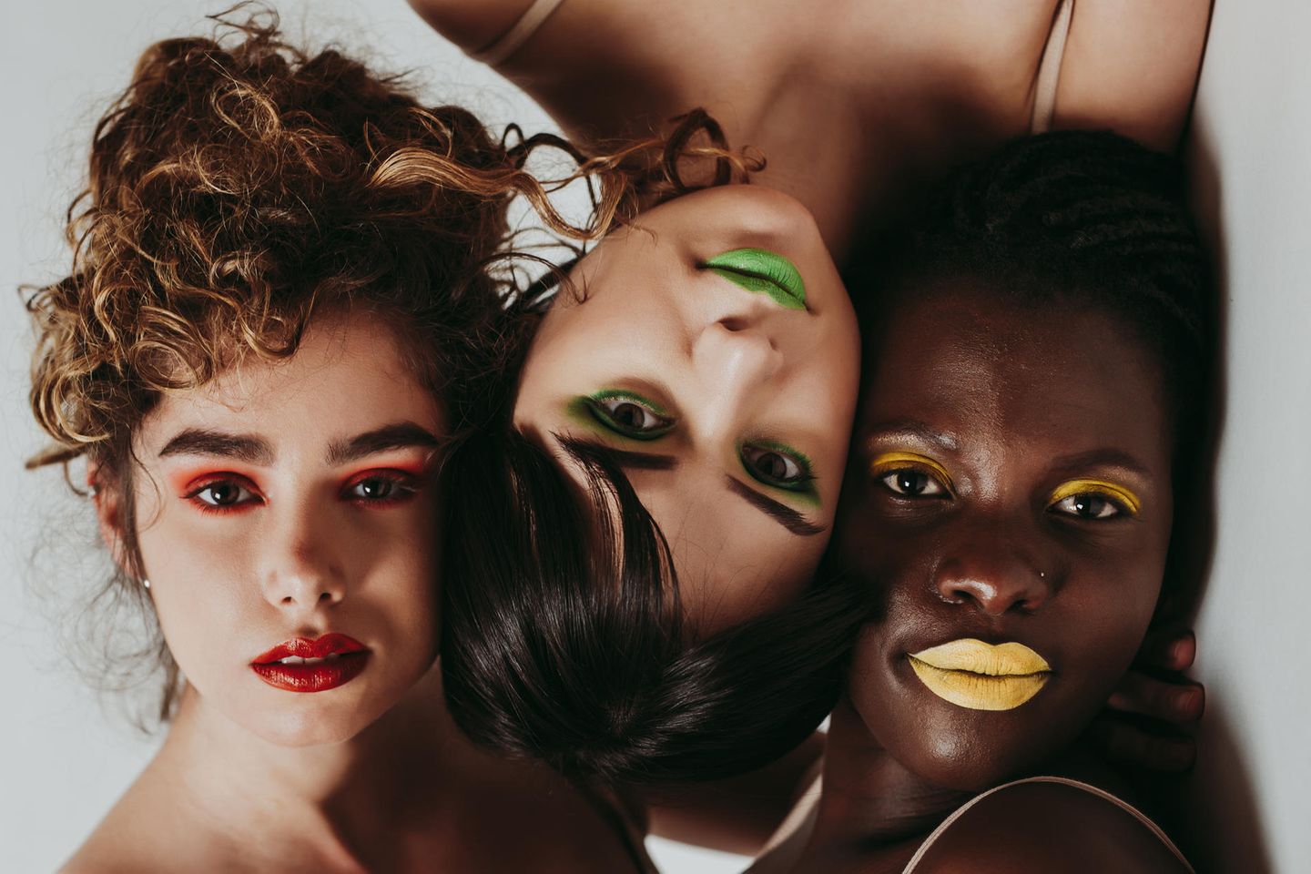 Buntes Make-up: Der Hingucker-Trend