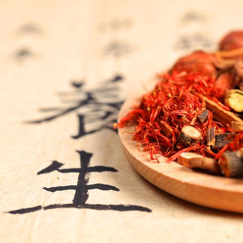 Traditionelle Chinesische Medizin: Chinesische Heilkräuter