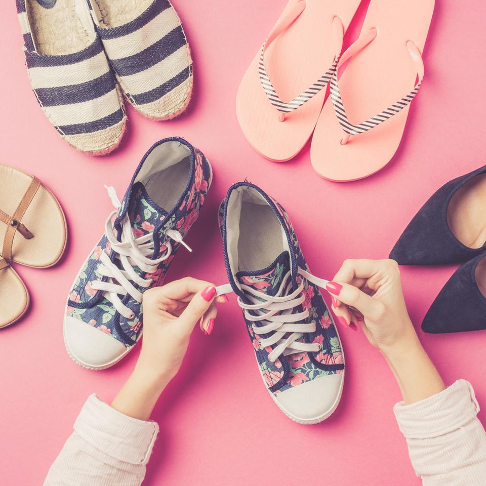 Persönlichkeit: Das verraten deine Lieblingsschuhe über dich: Sneaker, Pumps, Sandalen