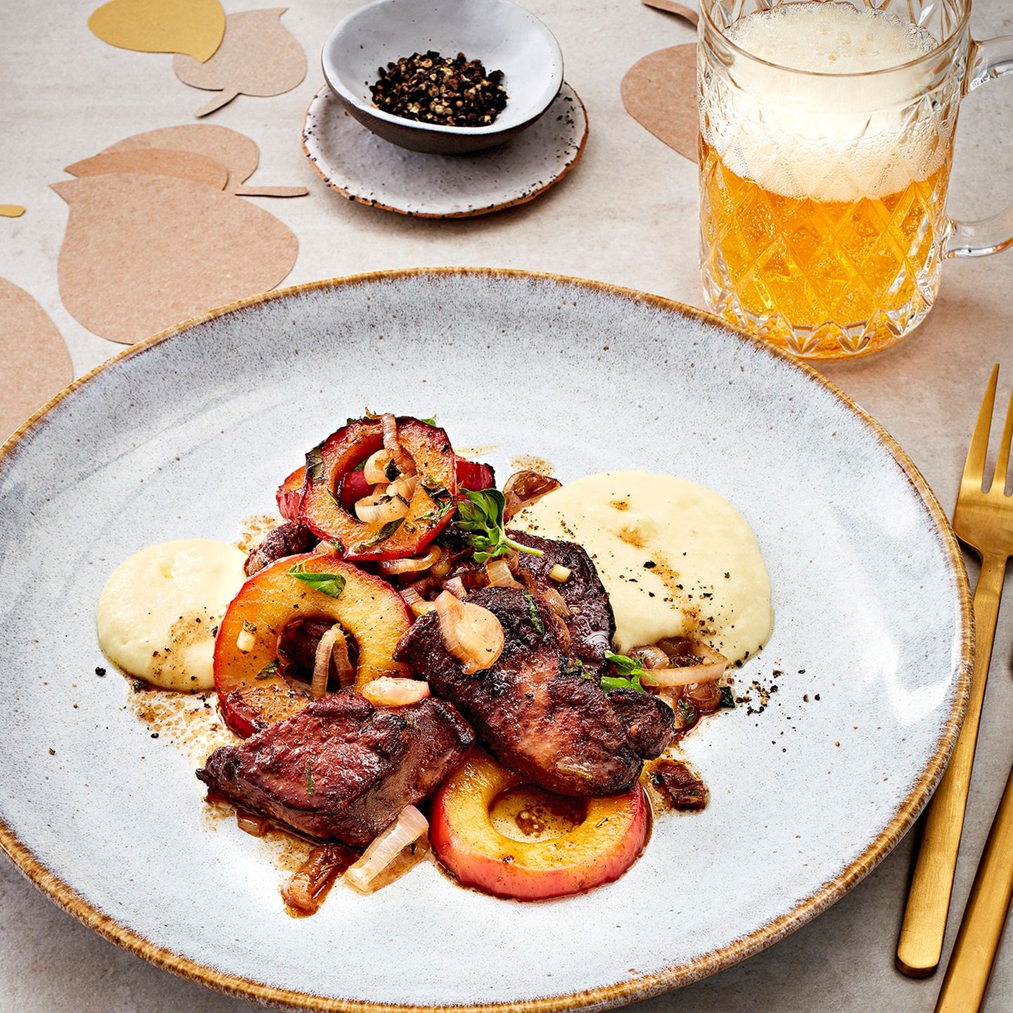 Kalbsleber-Apfel-Pfanne