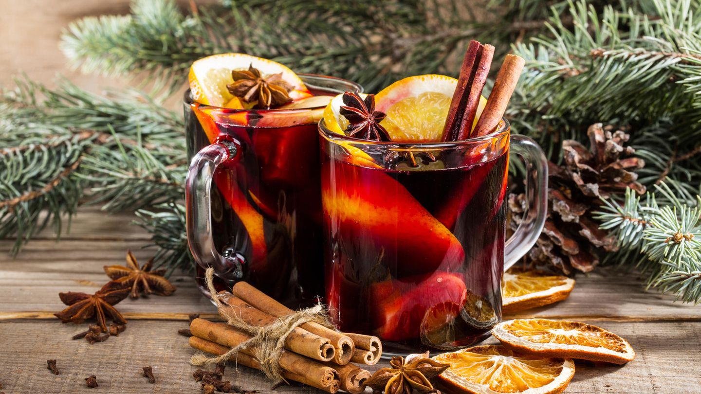 gl-hwein-rezepte-hei-e-weihnachtsmarkt-klassiker