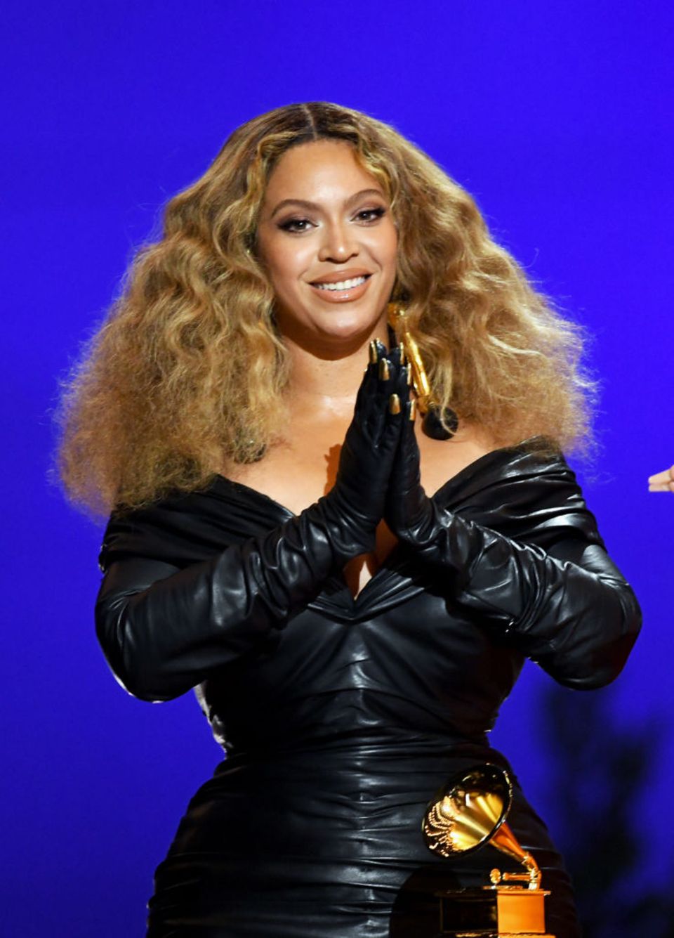 Holiday Hairstyles für die Weihnachtszeit: Beyoncé mit Mähne