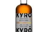 Ein besonderes Geschenk für ganz besondere Menschen: Der limitierte ''Wood Smoke Malt Rye Whisky'' von Kyrö wird unter strengsten Qualitätskriterien aus 100 Prozent finnischem Roggen gebraut. Die Aromenvielfalt reicht von holzigen Räuchernoten über Honig bis zu einem feinen Vanillegeschmack. Von Kyrö, kostet ca. 50 Euro.