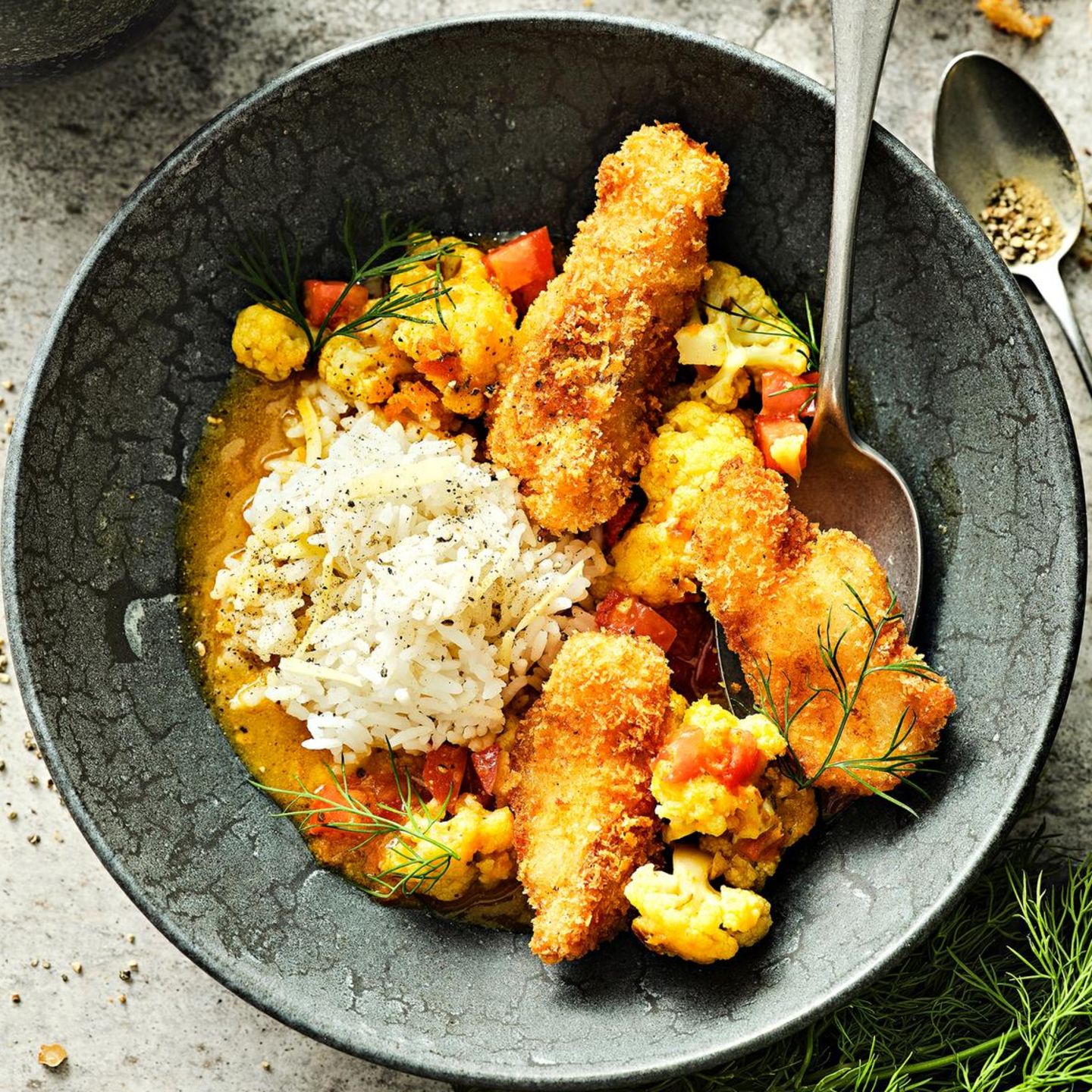 Ingwer-Jasminreis mit Fisch-Nuggets