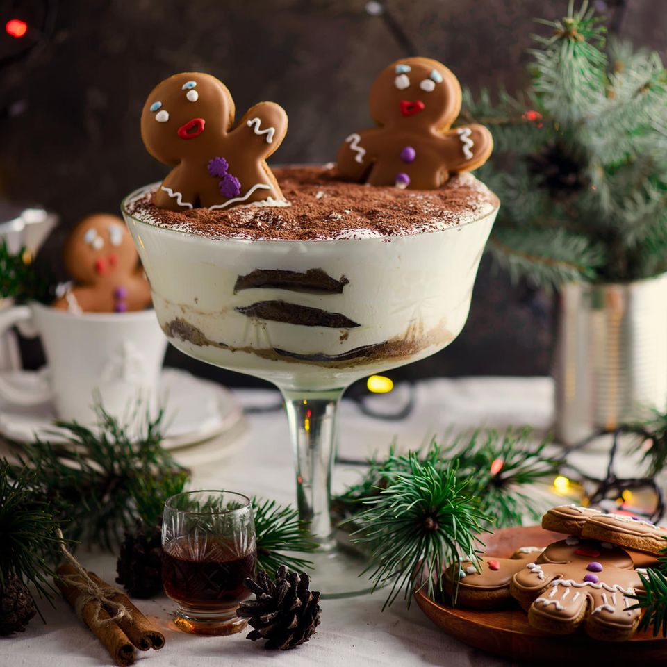 Weihnachtliche Nachspeise: Lebkuchen-Tiramisu mit gebrannten Mandeln
