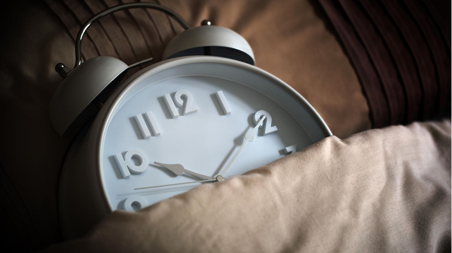 Gesunder Schlaf: Um diese Uhrzeit musst du ins Bett gehen
