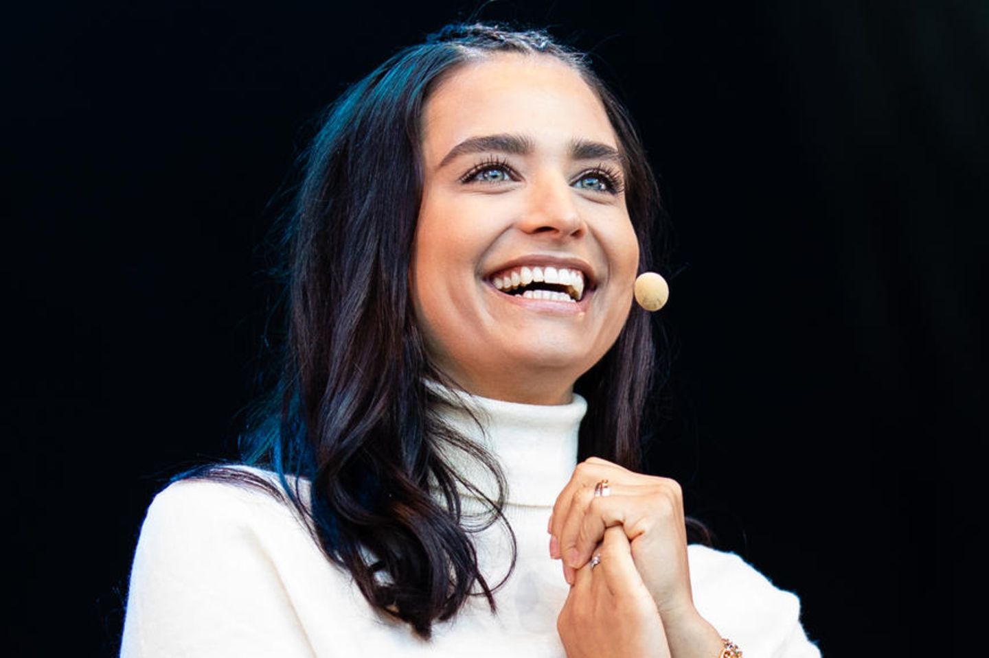 Amira Pocher bei einer Sommer-Show 2021 in Bonn.