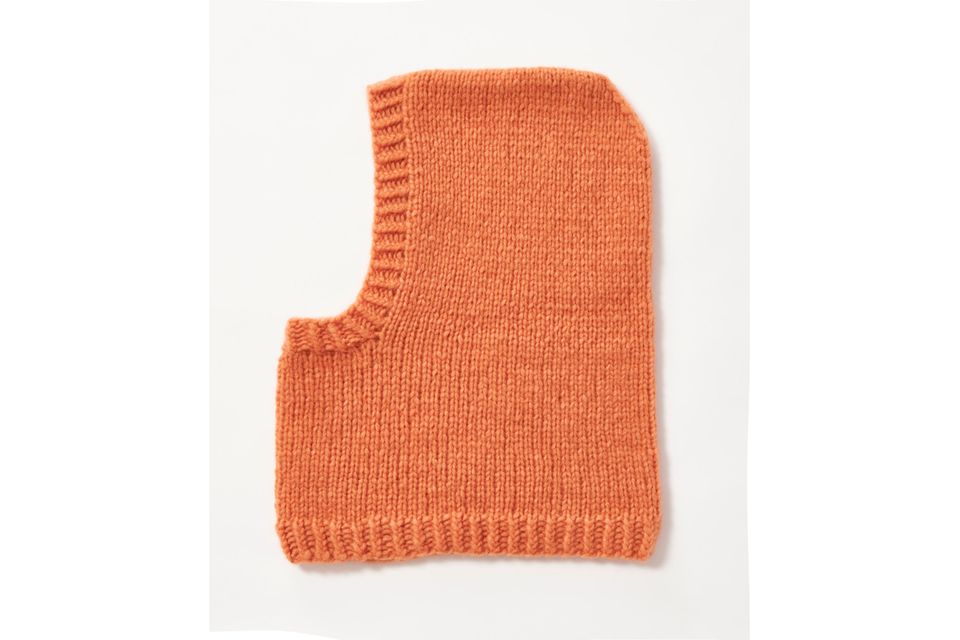 Kapuzenschal Stricken Strickanleitung BRIGITTE de kapuzenschal-stricken-strickanleitung-brigitte-de