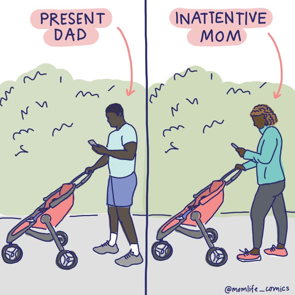 Ein Comic, bei dem ein Vater und eine Mutter einen Kinderwagen vor sich schieben und aufs Handy schauen