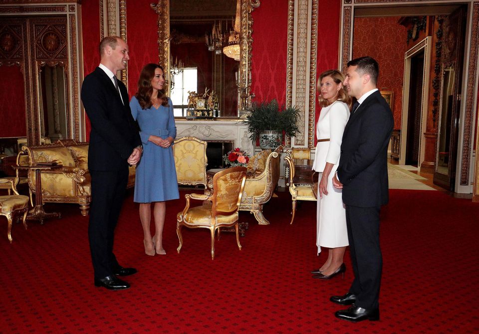 Prinz William und Herzogin Catherine empfangen Wolodymyr Selenskyj und Olena Selenska am 7. Oktober 2020 im Buckingham Palast.