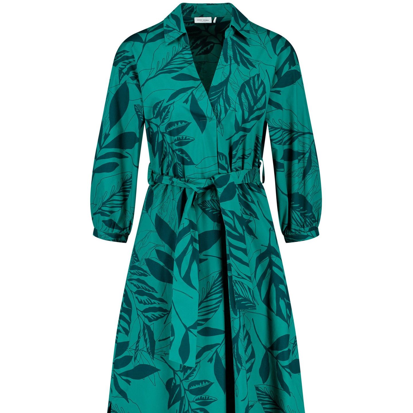 Aus natürlicher Baumwolle bringt dieses schwingende Kleid ein Stück Natur in deinen Kleiderschrank. Der Blätter-Print und die unterschiedlichen Grüntöne schreien geradezu nach Frühling und wärmeren Temperaturen. Kleid mit Blätterdruck von Gerry Weber, circa 130 Euro.