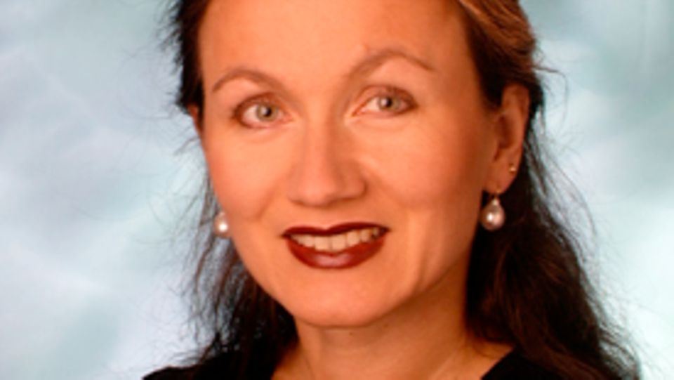 Emotionale Abhängigkeit lösen: Frau Dr. med. Christa Roth-Sackenheim