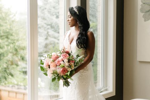 3 Ideen, was du mit deinem Brautkleid nach der Trauung machen kannst