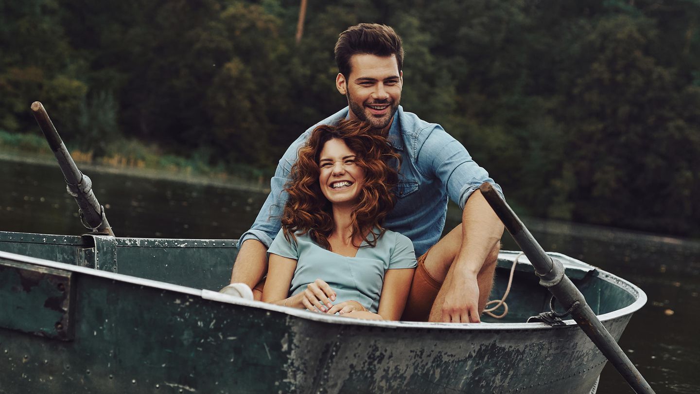 Arten Von Beziehungen Zwischen Menschen Beziehungsformen: Alle Arten im Überblick | BRIGITTE.de