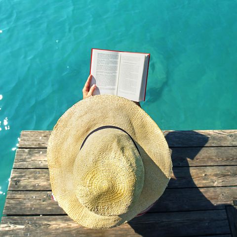 Urlaubslektüre: Diese 5 Bücher nehmen wir mit auf Reisen