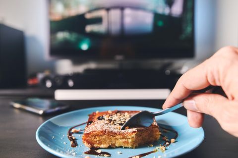 Gewohnheiten: Kuchen vor dem TV