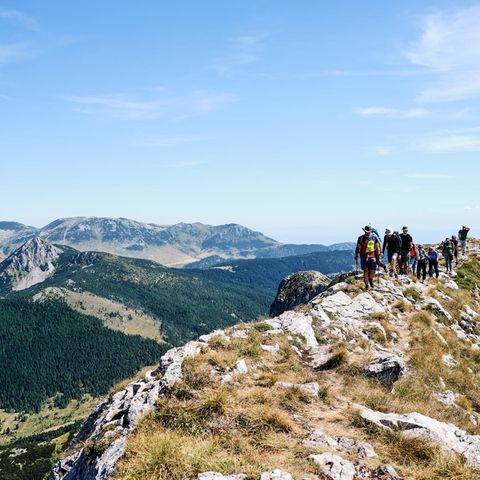 Dach des Balkans: Wanderer auf einem Berg