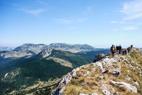 Dach des Balkans: Wanderer auf einem Berg