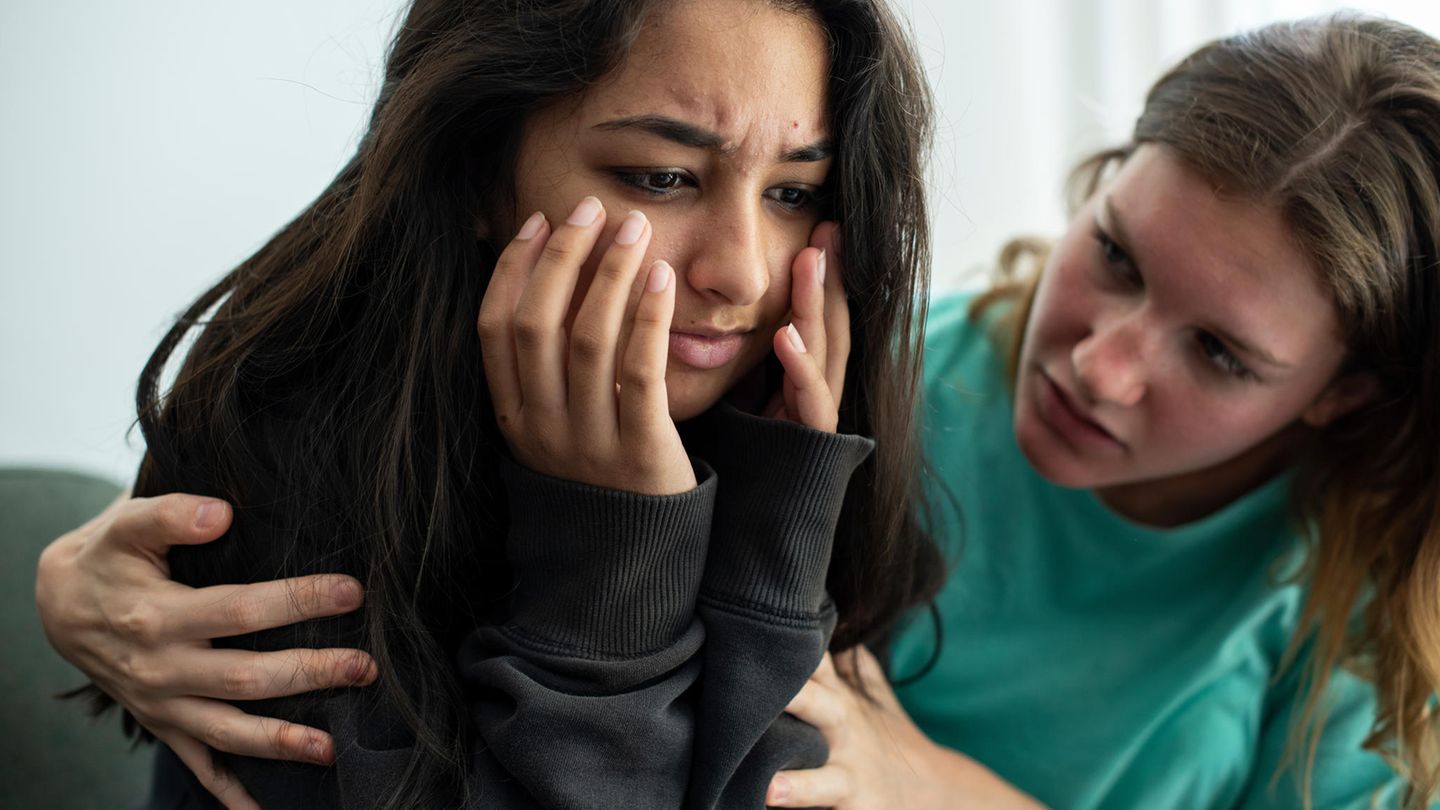 Psychologie-3-unauff-llige-Warnzeichen-f-r-eine-toxische-Freundschaft