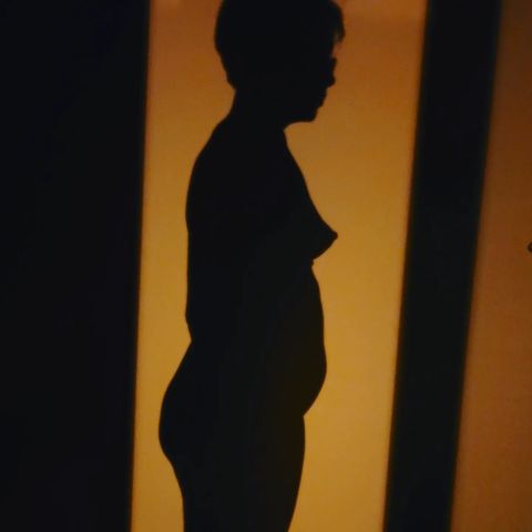 Jasmin Minz zeigt ihren After-Baby-Body