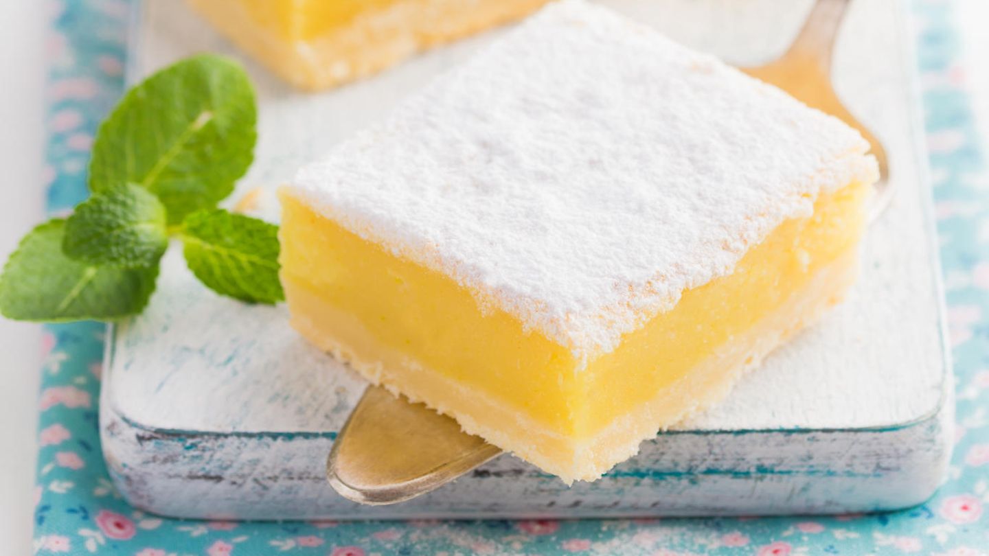 Blitzschnell-fertig-K-stlicher-Zitronenkuchen-aus-nur-3-Zutaten