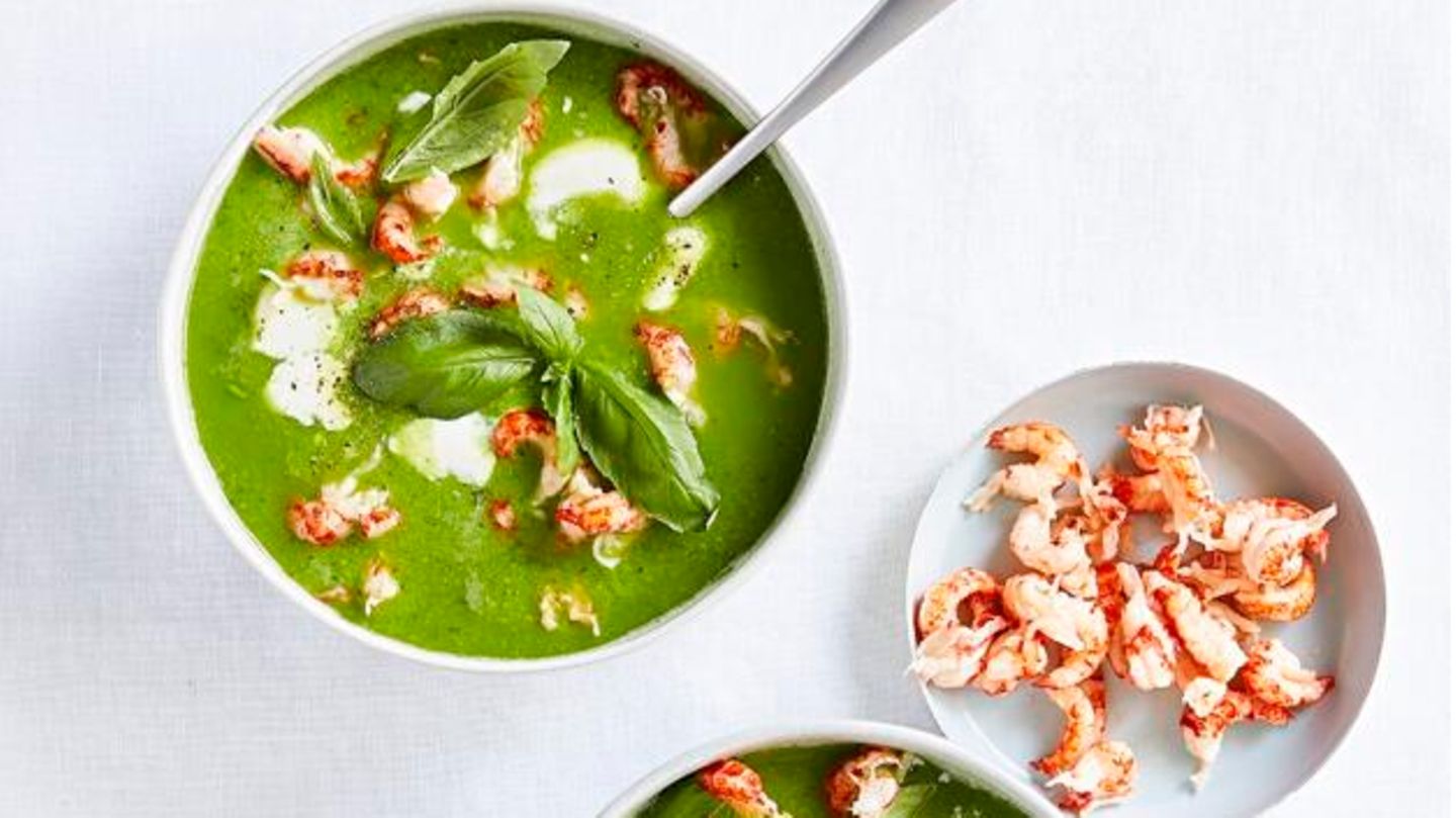Kalte Erbsensuppe mit Flusskrebsen | BRIGITTE.de
