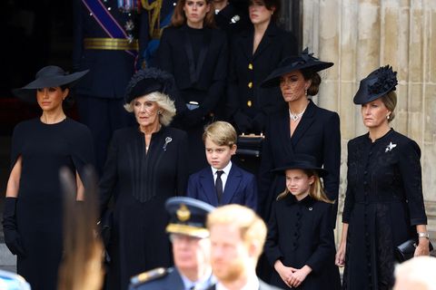 Ein Teil der Royal Family bei der Beerdigung von Queen Elizabeth