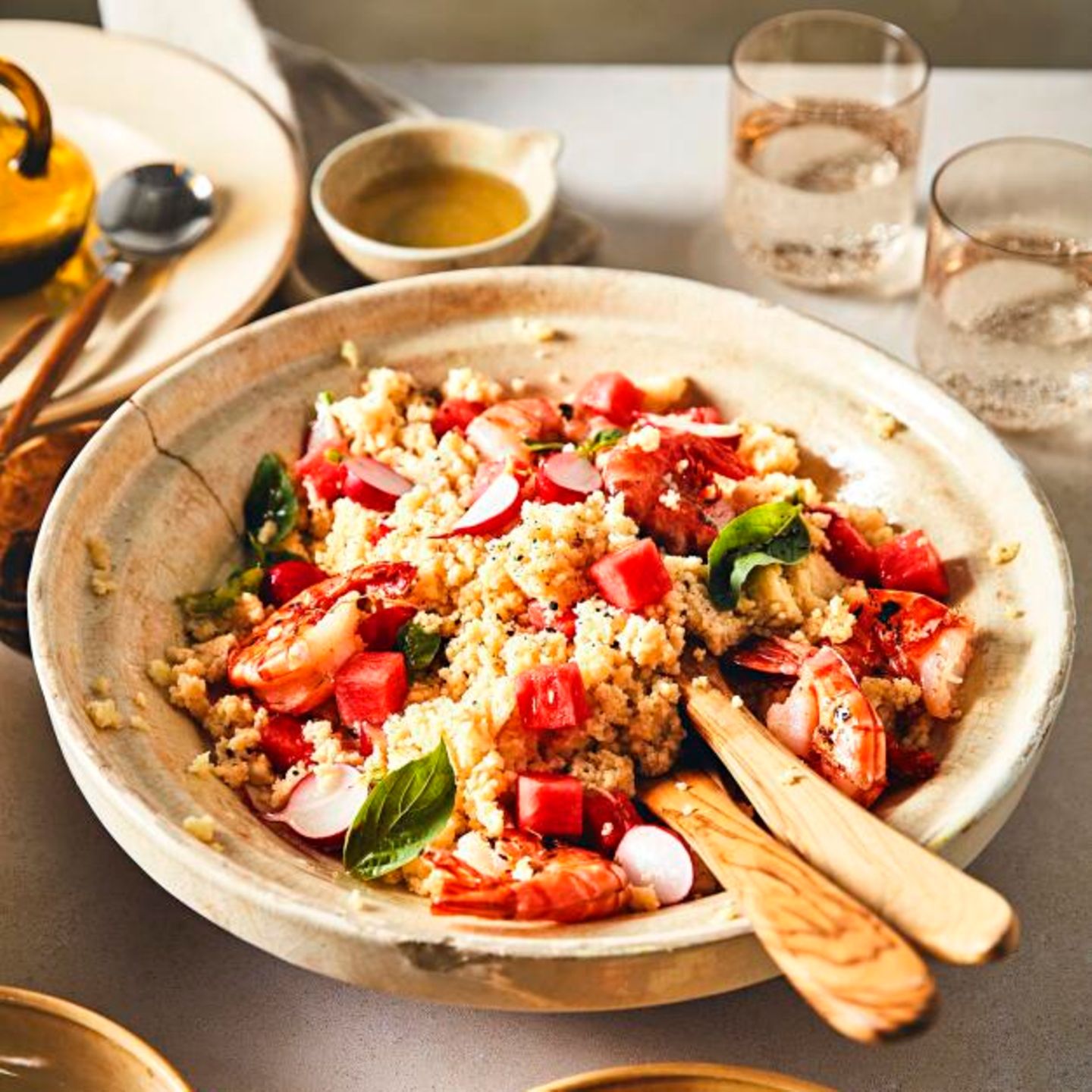 Couscous-Melonen-Salat mit Garnelen