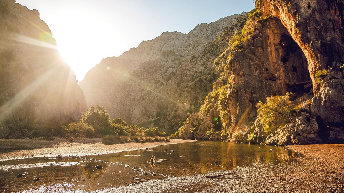 Mehr-Licht-Die-3-sch-nsten-Wanderrouten-in-Bayern-Italien-und-auf-Mallorca