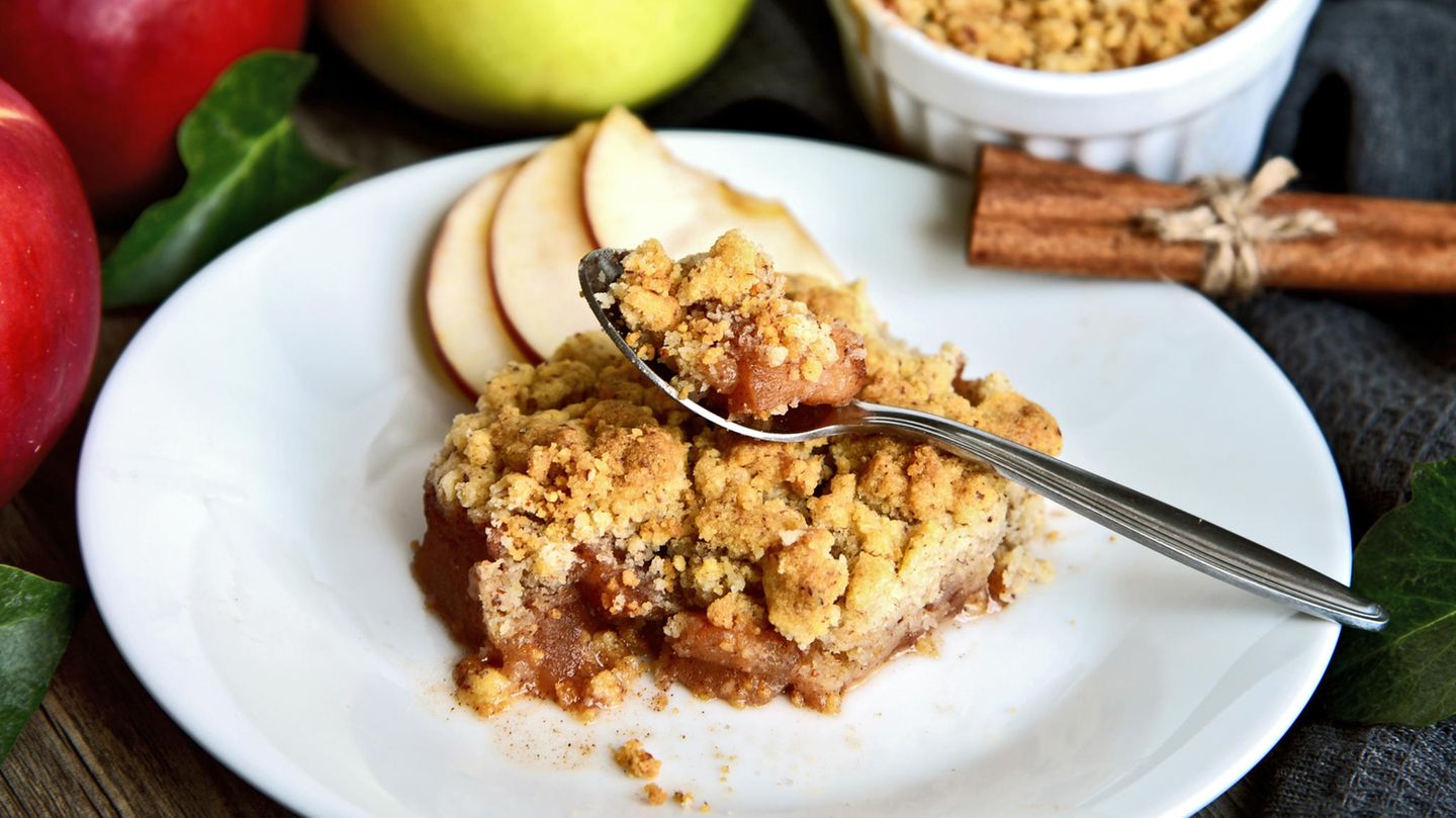 Apfelkuchen aus 5 Zutaten: Das beliebteste Rezept von &amp;quot;Chefkoch ...