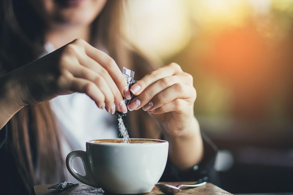 Auf Zucker oder Süßungsmittel solltest du besser verzichten Auf Zucker oder Süßungsmittel solltest du besser verzichten